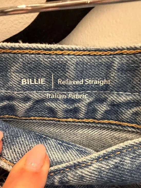 AG Ladies Billie Straight-Leg Jeans size 30 - Picture 2 of 6